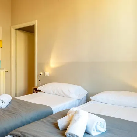 Guesthost - Bastione With Charming Terrace Apartman La Spezia